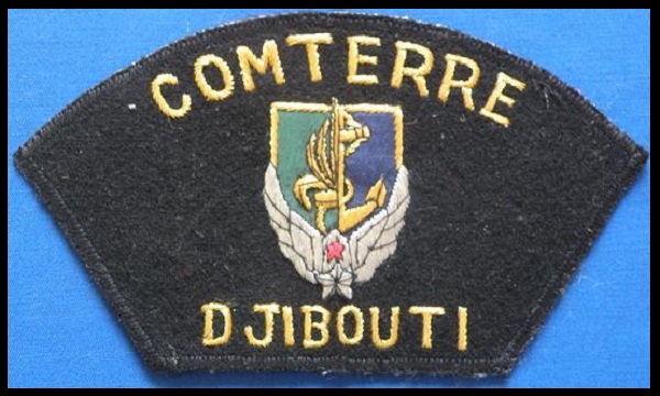 Djibouti : écussons pour casquette A_comt11