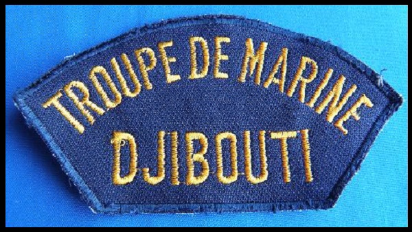 Djibouti : écussons pour casquette A_trou10
