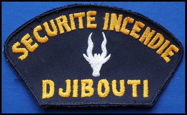 Djibouti : écussons pour casquette F_da_110
