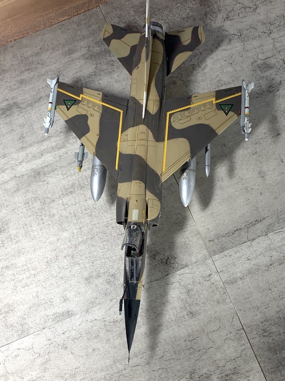  [Special Hobby+Yahu+RESKIT+CMK] Mirage F1EQ4 ravitailleur - FINI - Page 2 Photo_13