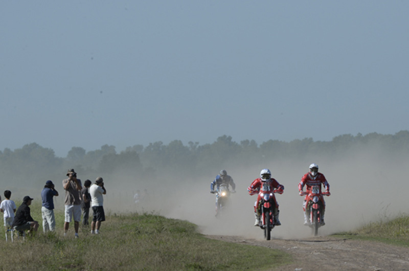 Objectif Dakar 2015 '' Didier Fourny '' ... - Page 5 219