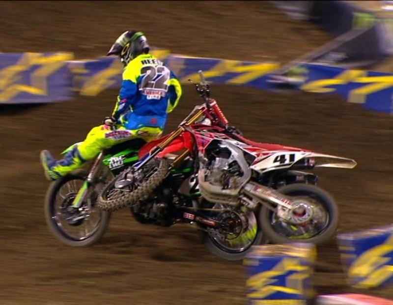 AMA Supercross Oakland  -  January 24  2015 ... - Page 2 J16