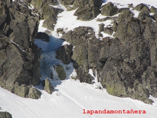 20150314 - GUADARRAMA - CIRCULAR AL PEÑALARA POR EL CHOZO 03517