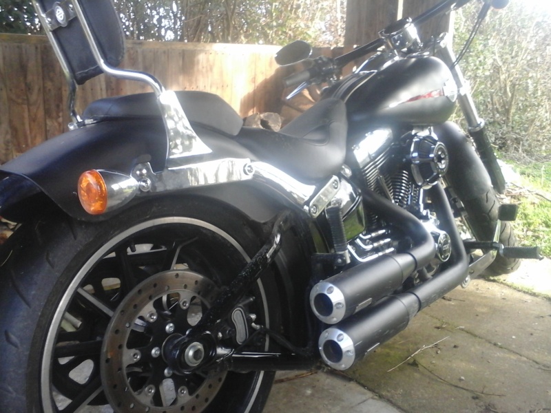 Softail Breakout - Page 20 20150314
