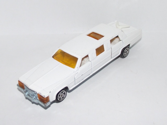 N°339 CADILLAC LIMOUSINE  339_ca10