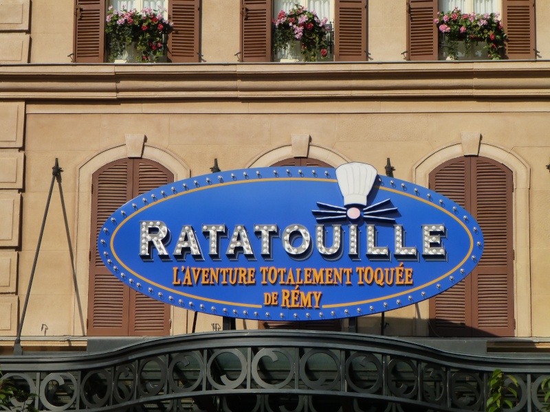 ratatouille - TR: séjour du 16 au 22 octobre 2014: de retour à Disneyland Paris en famille avec live, ride par ride et découverte de Ratatouille! - Page 3 P1170916