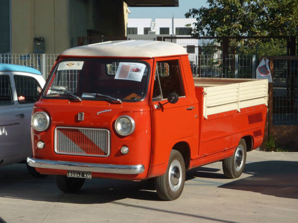 FIAT 600 T Image111