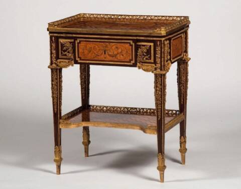 Table à écrire de Marie-Antoinette à Waddesdon Manor