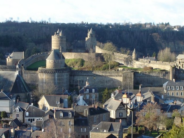 Architecture militaire : Château de Fougères 000_1004