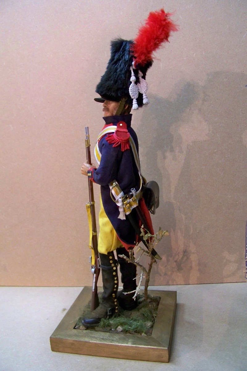 Gendarme d'élite à pieds de la garde impériale 1801 - 1815 100_4411