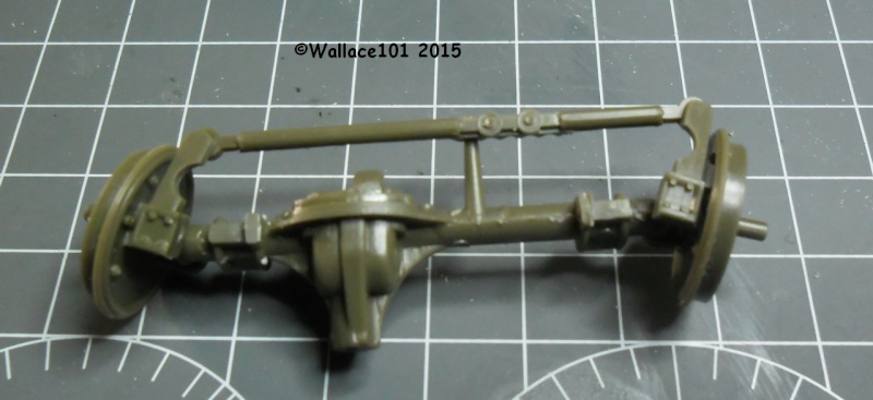 Jeep Willys (Slat Grille)+ PE Finemolds 1/20 (début patine) - Page 3 Phase011
