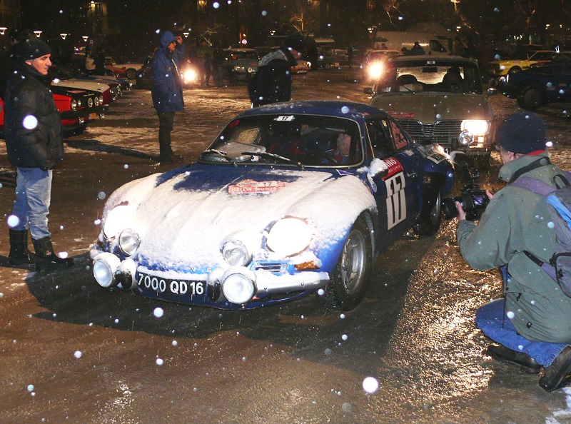 Rallye Monte-Carlo historique 2015 - CH du Puy-en-Velay (1) P1240839