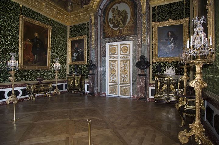 Versailles: la Restauration du Salon de l’Abondance 19028810