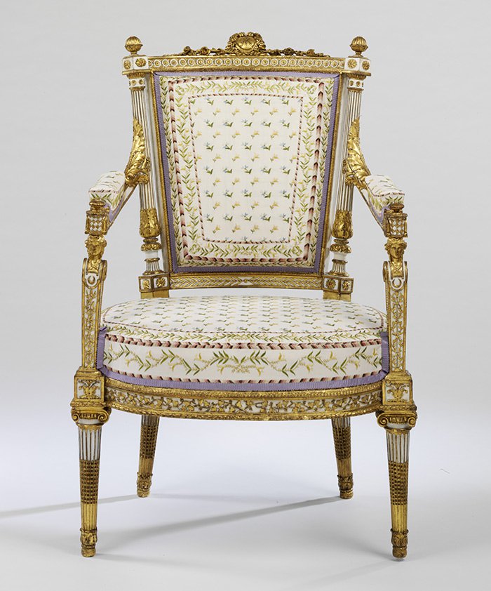 Un fauteuil de la Reine Marie-Antoinette restauré grâce à la 3D Articl16
