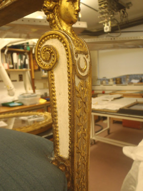 Un fauteuil de la Reine Marie-Antoinette restauré grâce à la 3D Ma_cha15