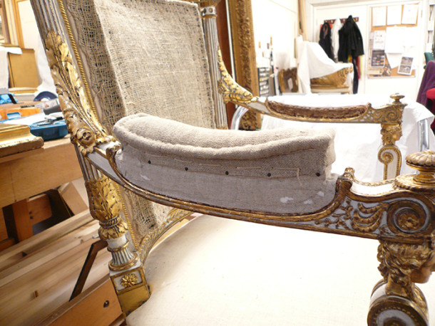 Un fauteuil de la Reine Marie-Antoinette restauré grâce à la 3D Ma_cha27