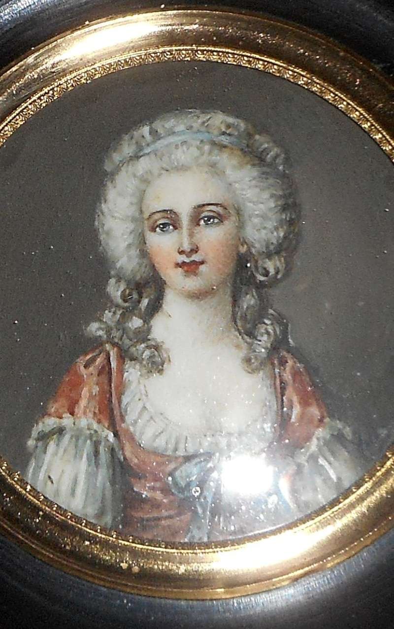 Collection : miniatures de Marie Antoinette et de ses proches - Page 4 Zzzzz10