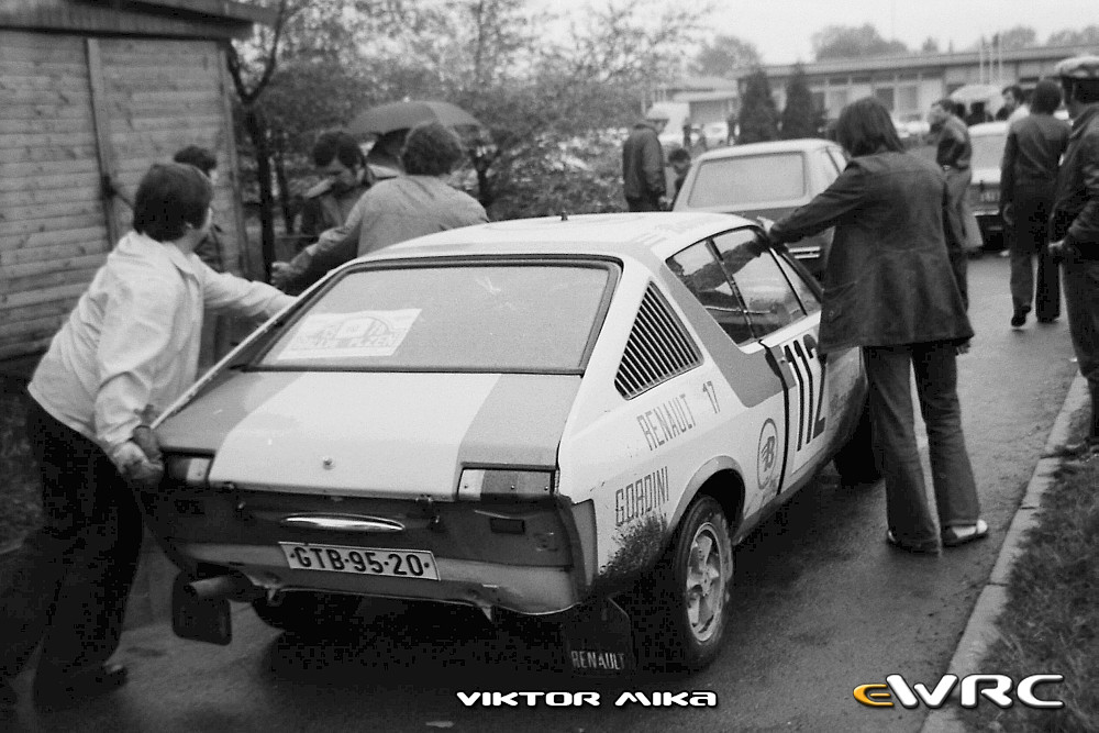 Photos d'époque - Page 9 Rallye12