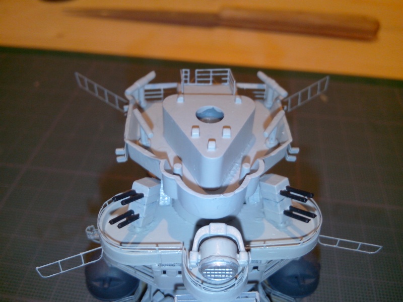 Bismarck par HellCat76 1/350 Academy, kit eduard - Page 3 Img_2025