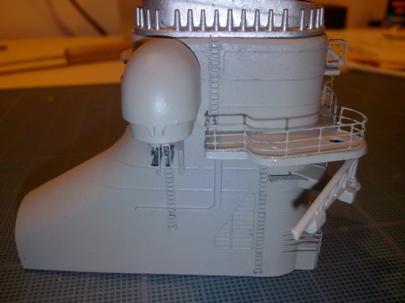 Bismarck par HellCat76 1/350 Academy, kit eduard - Page 4 Img_2043