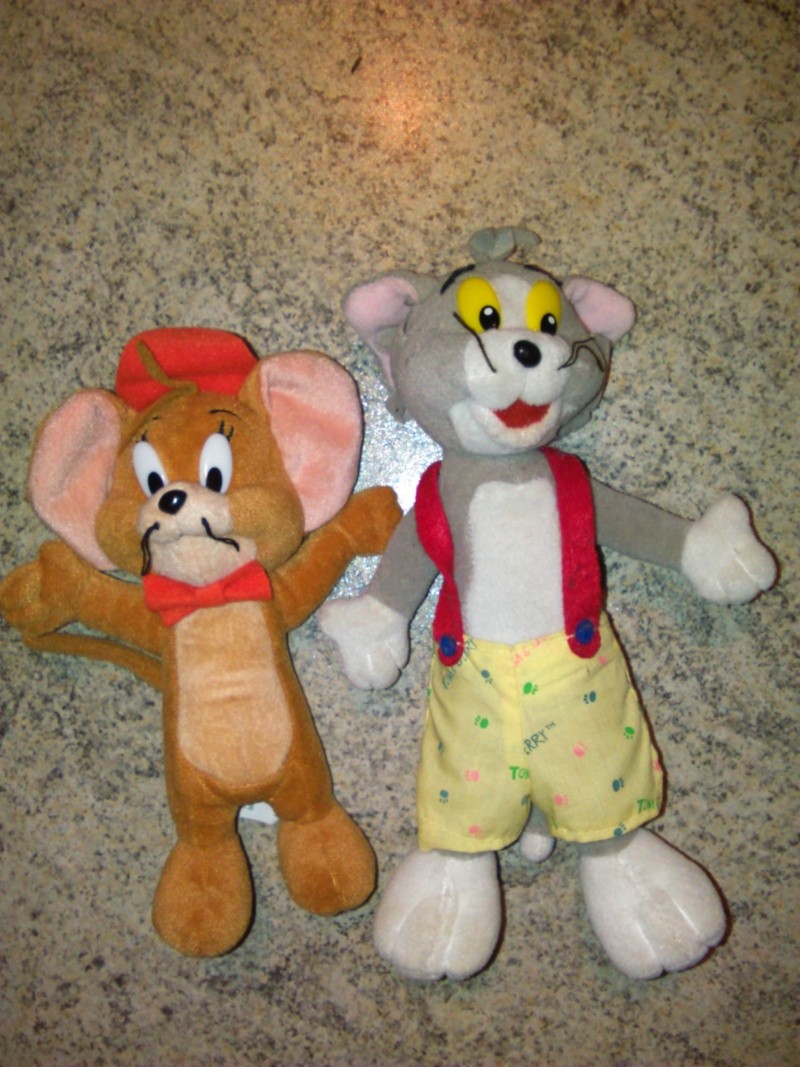 vendo PELUCHE di TOM & JERRY altezza 15 cm Img_2021