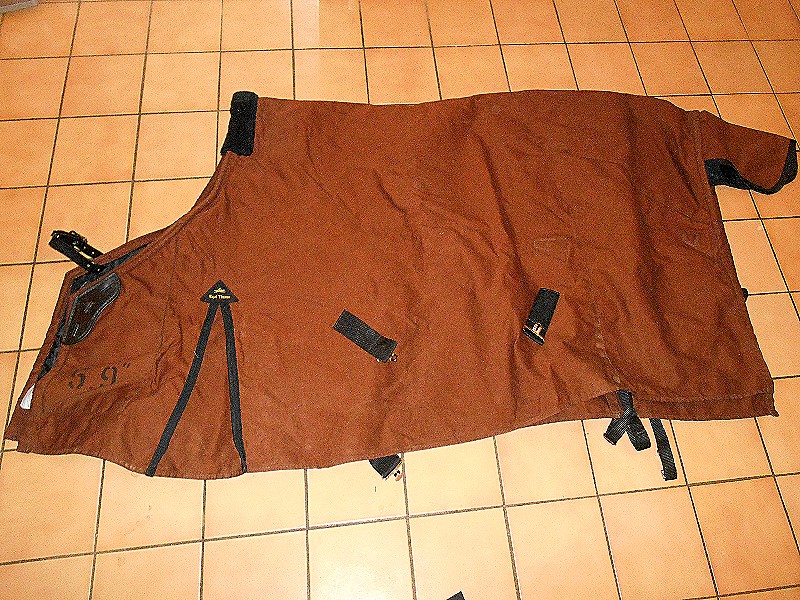 couverture imperméable 125 : 40 euros Jhkjhk11