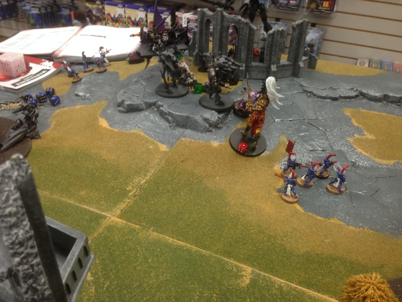 Coven Heavy Dark Eldar vs Eldar 2015-025