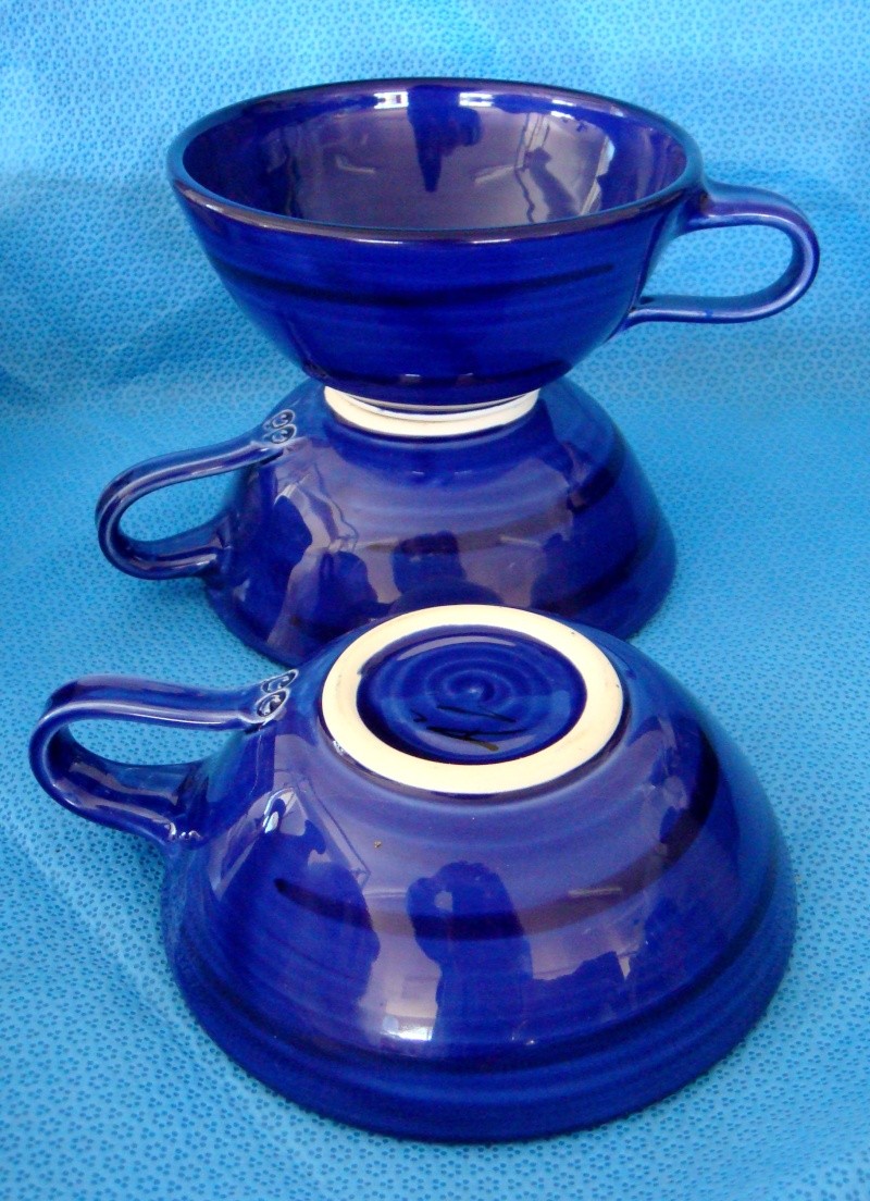 3 coffee bowls - strange potters mark is Anneke van Laanen Dsc07210