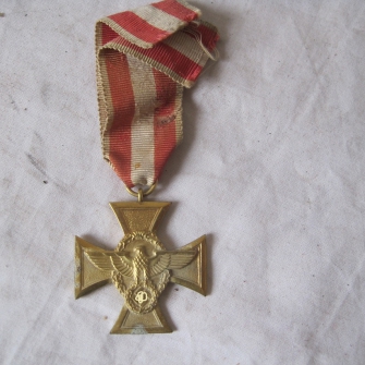  Médaille fidelité dans la Police Allemande WW2 H-335-17