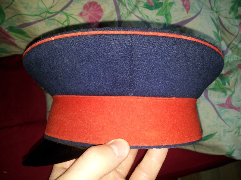 casquette allemande différente époque ? 20150235