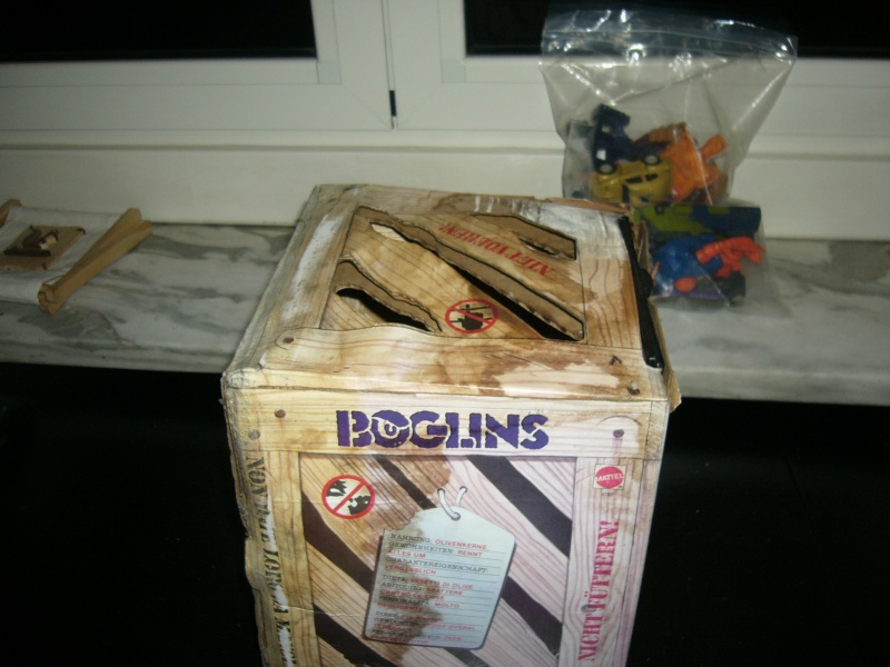 BOGLINS IN BOX P1010023