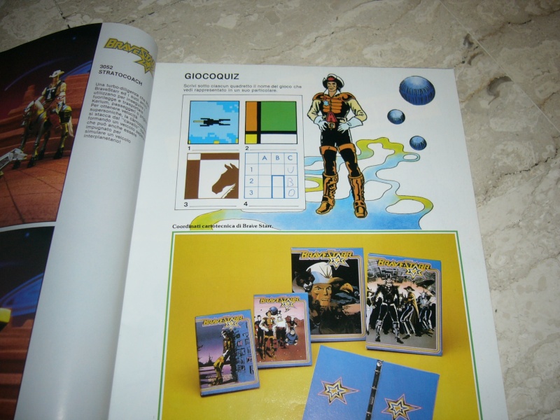 LOTTO MAGIC BOY -RIVISTA/CATALOGO MATTEL- FUMETTI MOTU, BLACKSTARR, VOLTRON- CATALOGO GIOCATTOLI P1010121