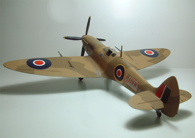  Spitfire MK 8 1/48 Otaki Spit311