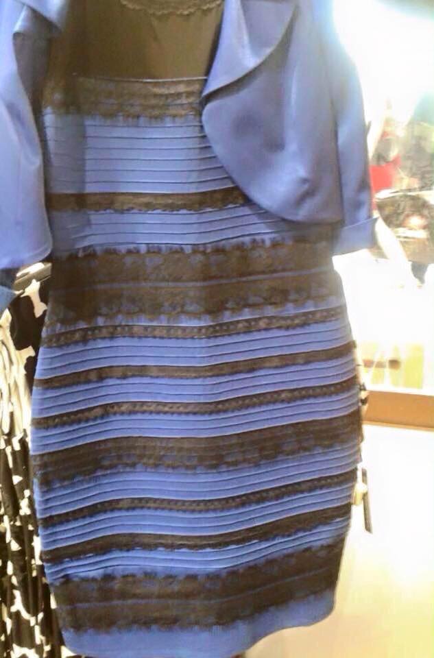 La couleur de la robe qui agite l'Internet 14250210
