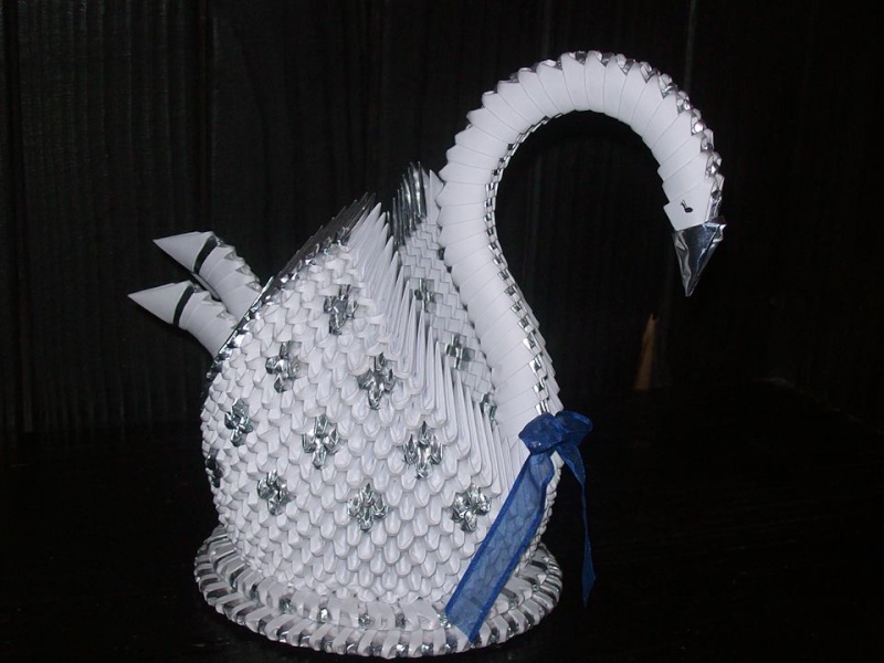 CISNES 3D DE ORIGAMI 411