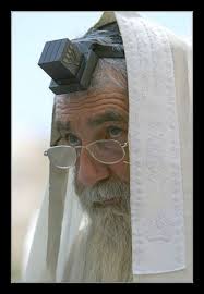 خفايا كوكب زحل وعلاقته بالعين الحمئة Tylych30