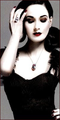 Erzèbeth Nàsdy Bethy10