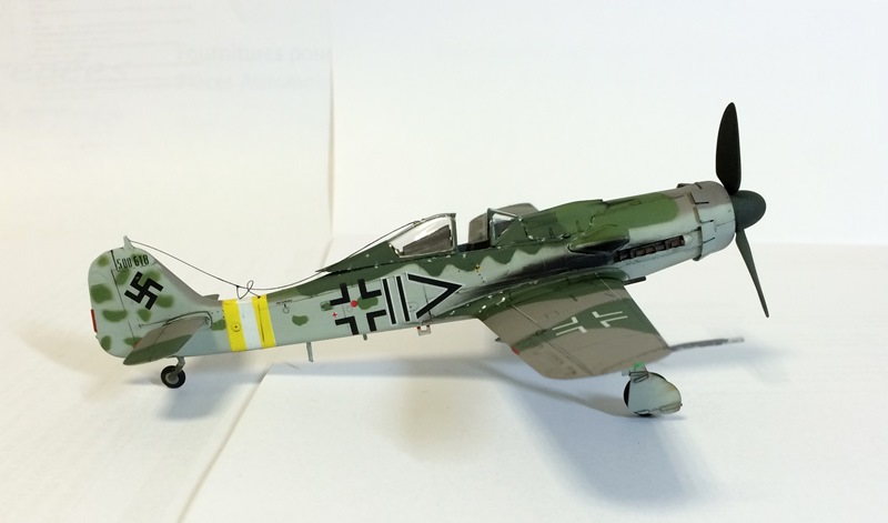 Focke Wulf Fw190D-9 [Academy 1/72] Jg2_ea13