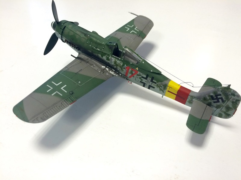 Focke Wulf Fw190D-9 [Academy 1/72] Red17-12