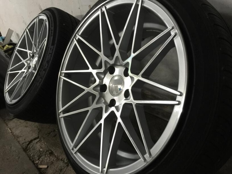 SOLD: 19x10 5x114.3 +40 Klutch KM-20 Concave w/ Tires & New Hardware A1110