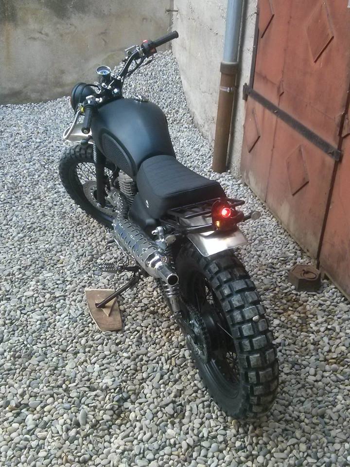 Mash 125 et 400 en scrambler ET AUTRES PROJETS 400_410