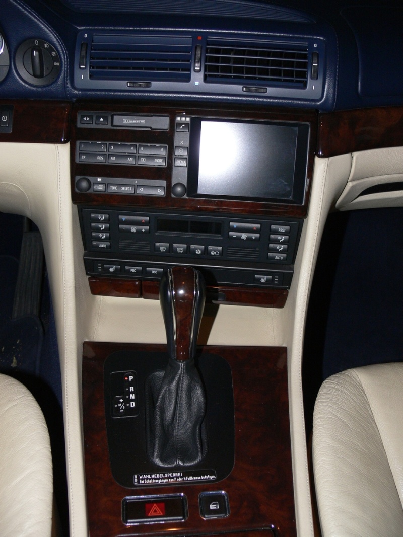 Ma petite 750i (e38) E38bc10