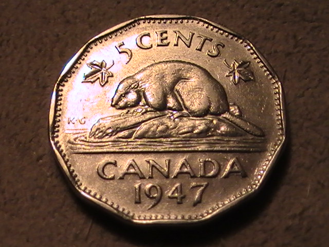 1947 - Coin Entrechoqué & Dépôt sur le Lettrage dans D & A de CANADA 00225