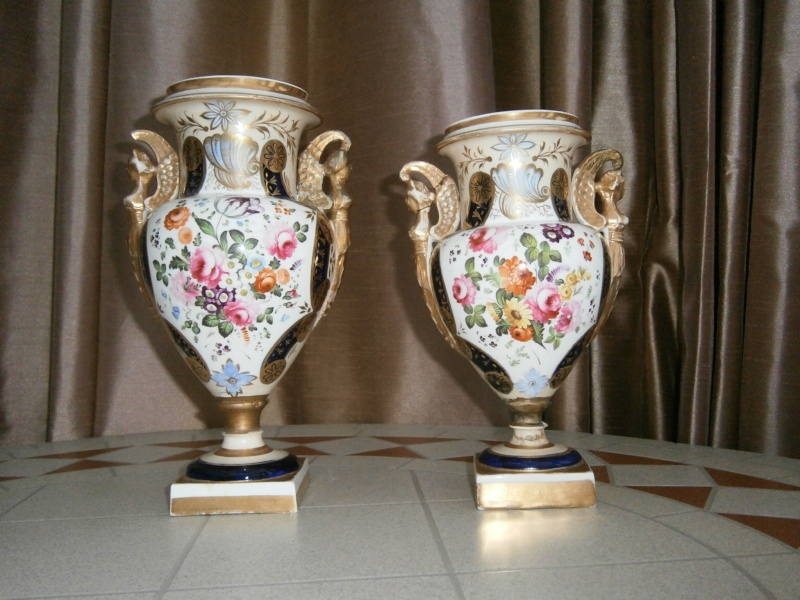 Possibly Herculaneum (Liverpool) or Staffordshire vases? Vases_13