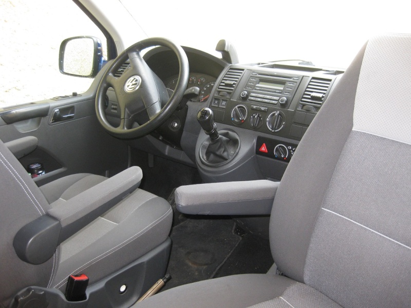 Vend T5 multivan 2,5 130ch avec toit reimo Img_7113