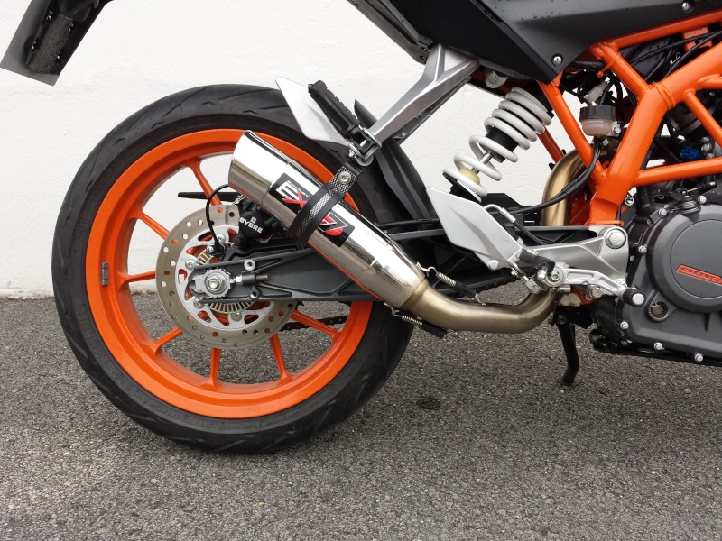 Ktm duke 390 - Echappement Exo7 Shortgun 20150211