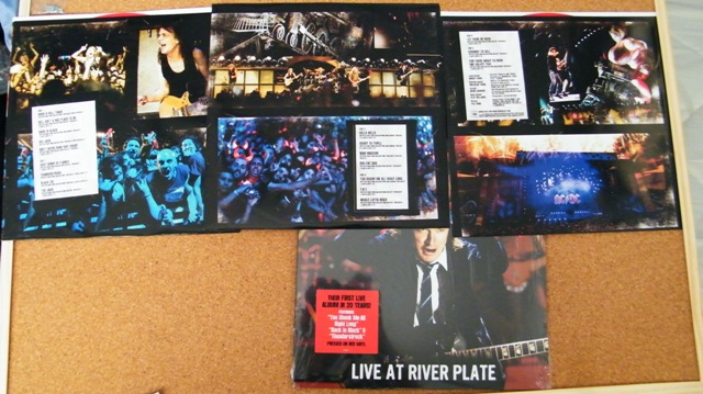 2012 - Live at river plate 6iywk110