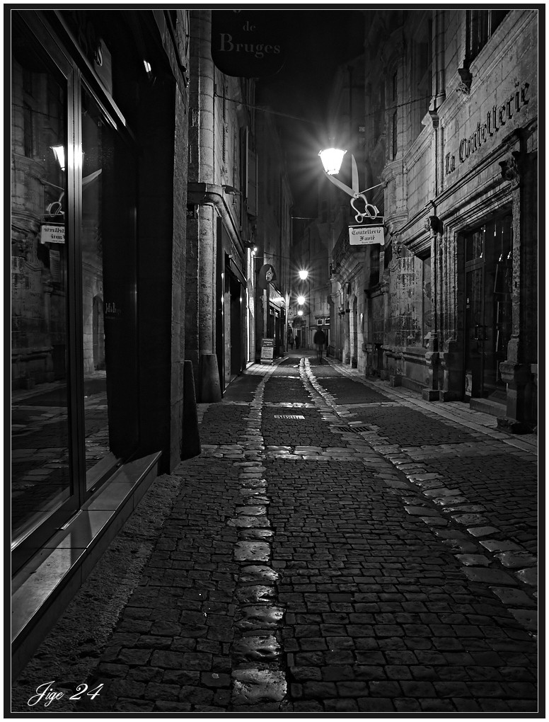 Périgueux de nuit  612