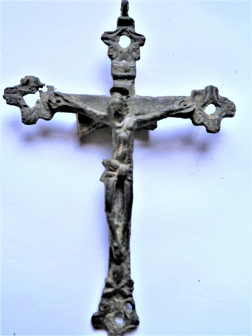 Crucifijo S. XVII ( II)  P1010267