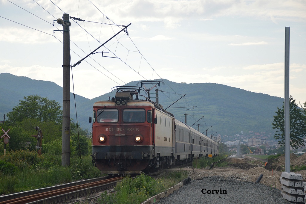 Trenuri Interregio  - Pagina 20 Dsc_0495